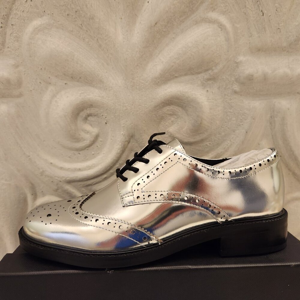 Marc Fisher Silver Leather "Perrie" lace up oxfords. Women. Size Various. NIB - Picture 5 of 12